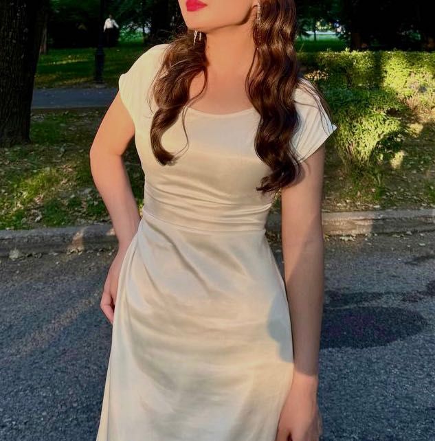 Платье женское атлас