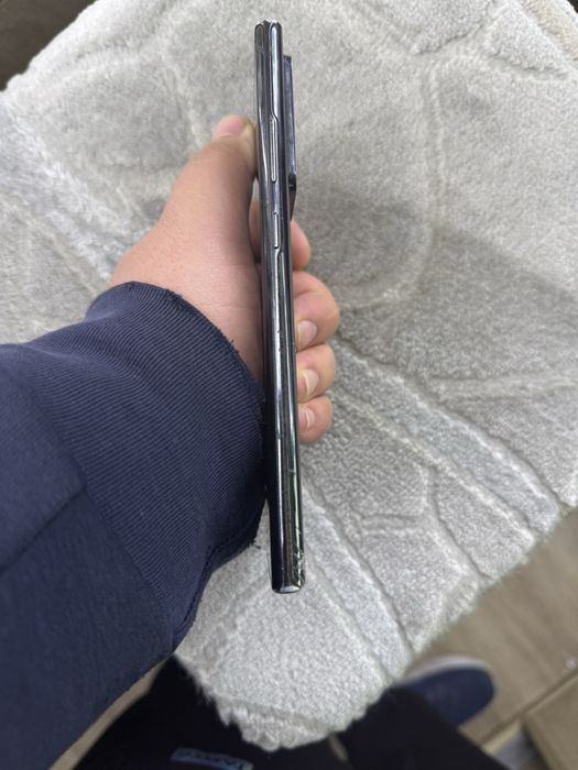 Iphone 14 pro gold 128 tali