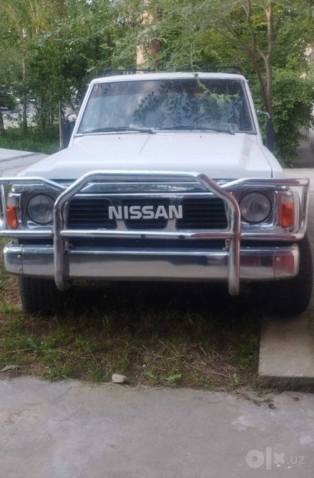 Nissan Patrol Y60 1988 год