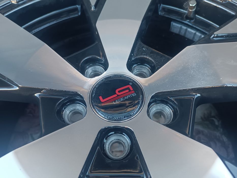 Продам резину с дисками