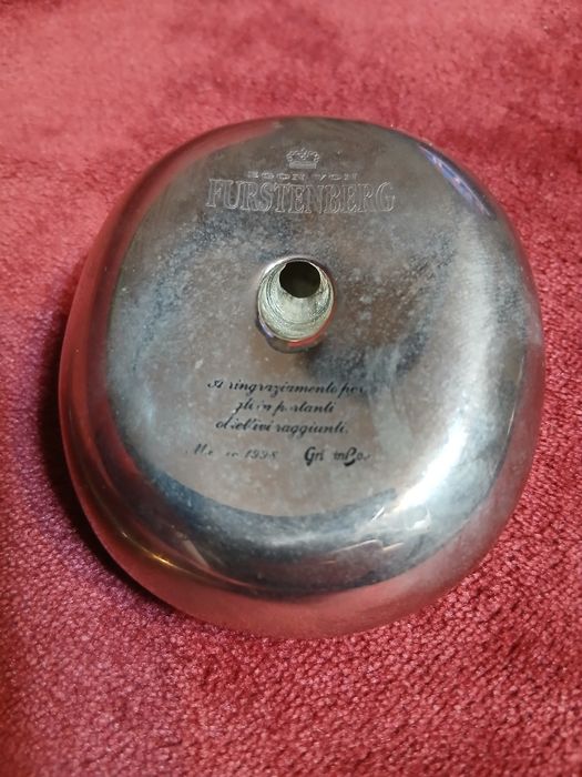 Vechi pix cu suport argintat pentru birou