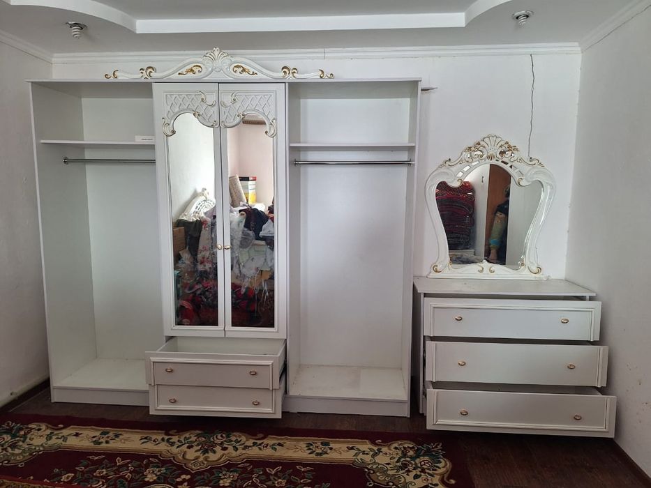 Сандық пен Спалный гарнитор