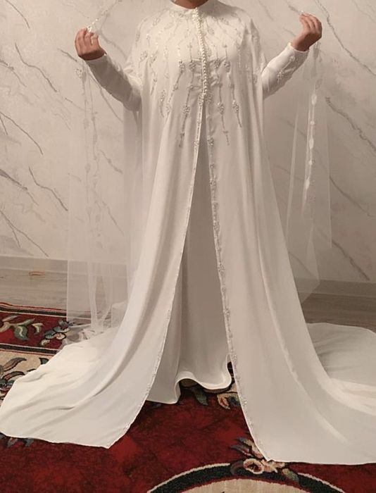 Kelin libosi, oq ko’ylak