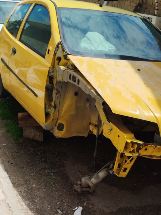 фиат пунто  1996 г. и 2000г.1.2 16V  двигател и скорости