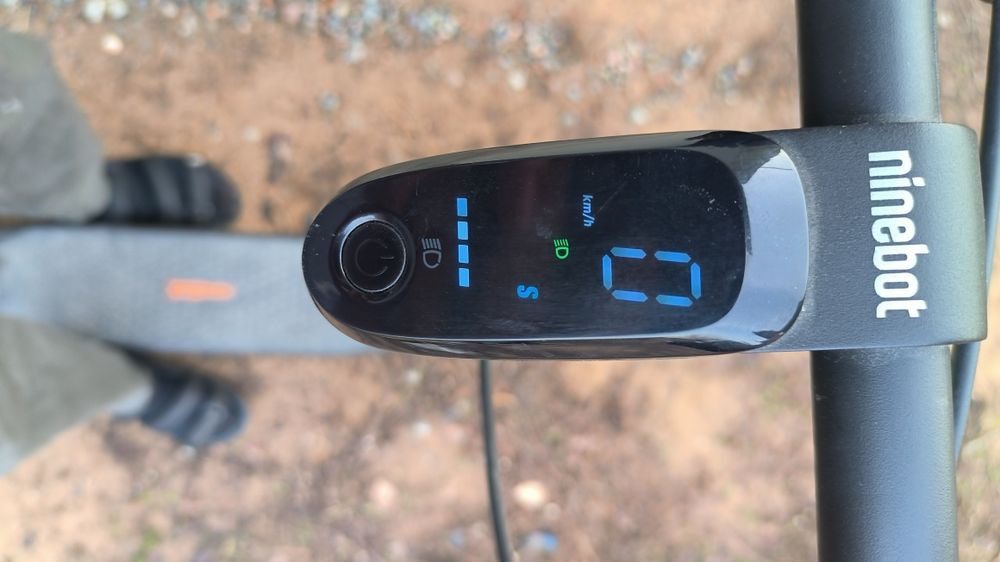 Электросамокат Ninebot f2