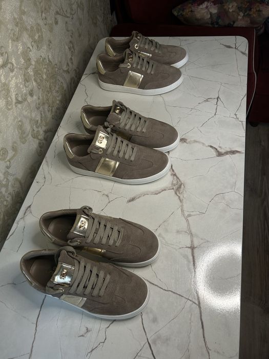 Кроссовки турецкие