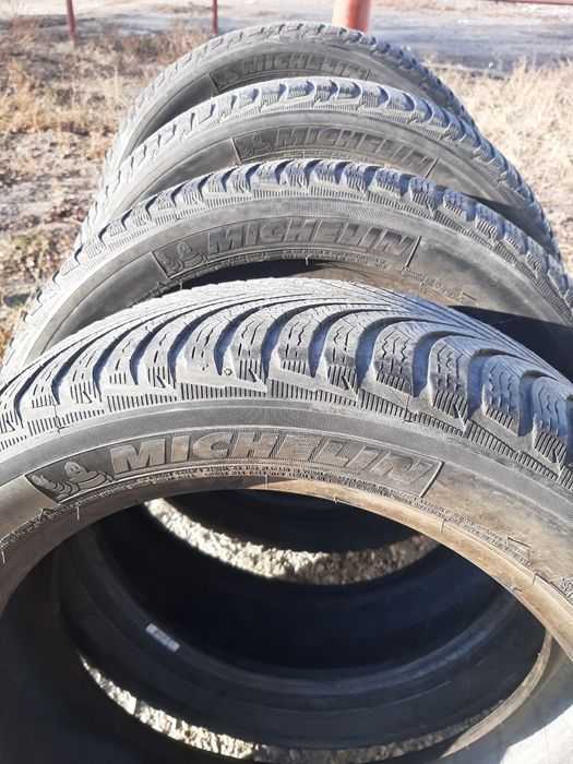 Продам шины. 215/50/17 мишилин