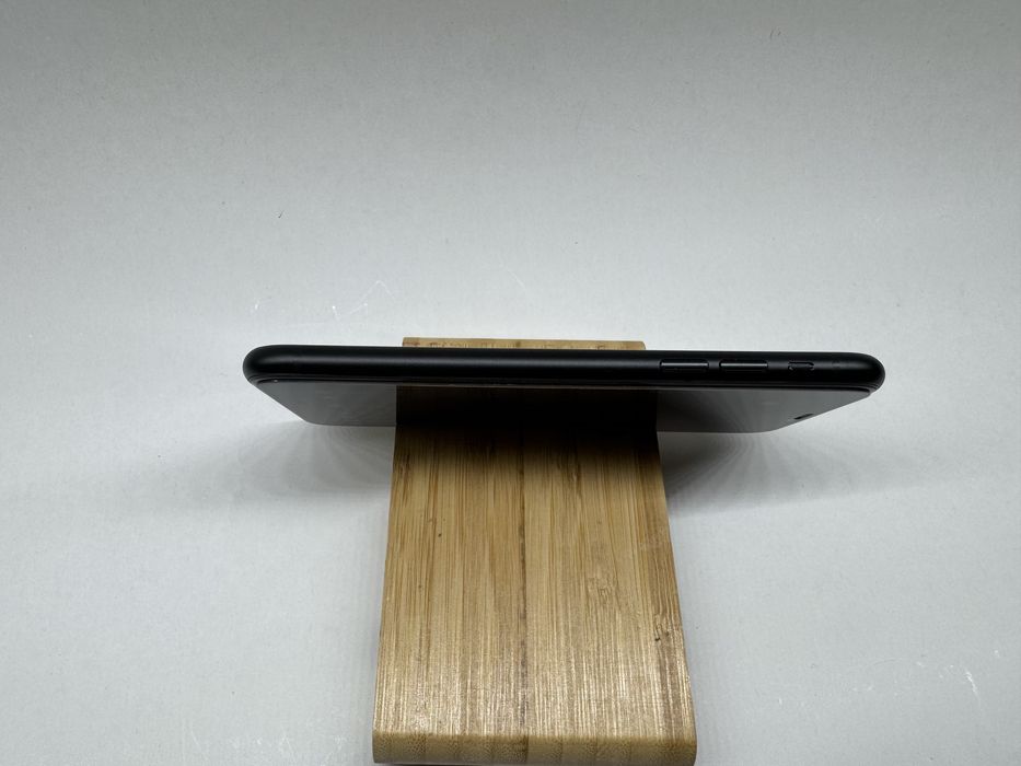 Apple iPhone XR Black Neverlocked