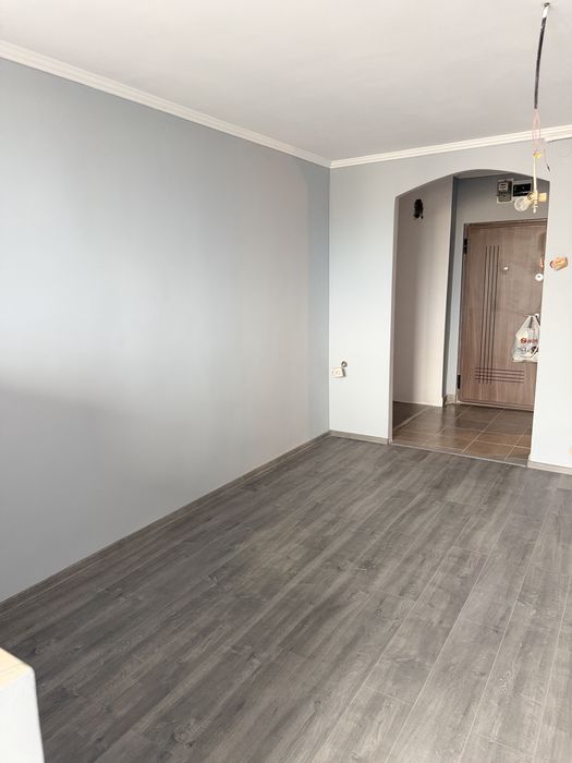 Vând garsoniera  renovata – Str. Lotus, Turda
