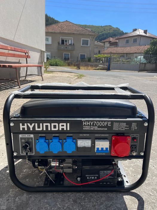 Трифазен бензинов генератор за ток 13 HP (с ел. старт, колела и акумулатор)