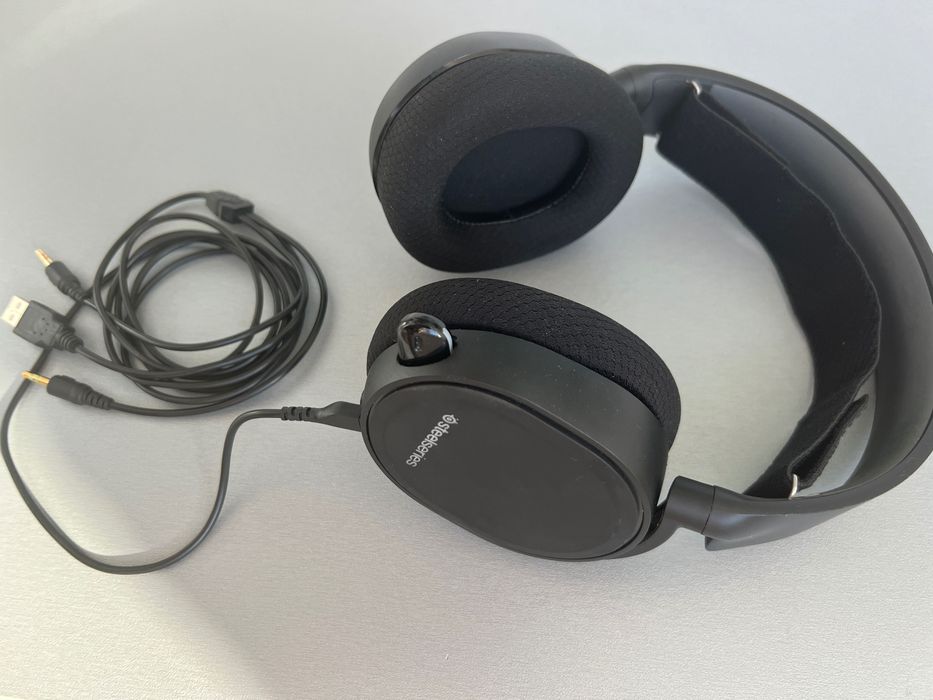 SteelSeries Arctis 5 Слушалки Като Нови