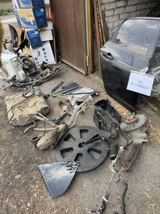 Мазда 3 на запчасти