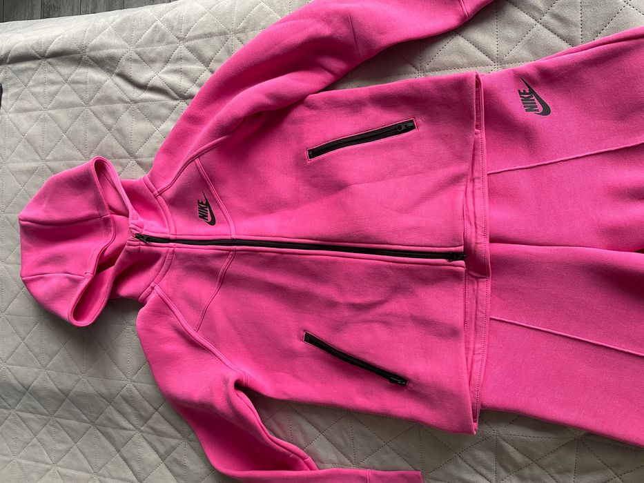 Дамски Nike tech fleece