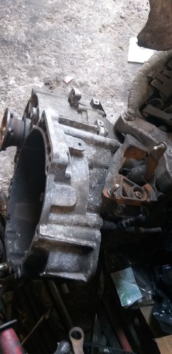 Скоростна кутия за фолксваген туран