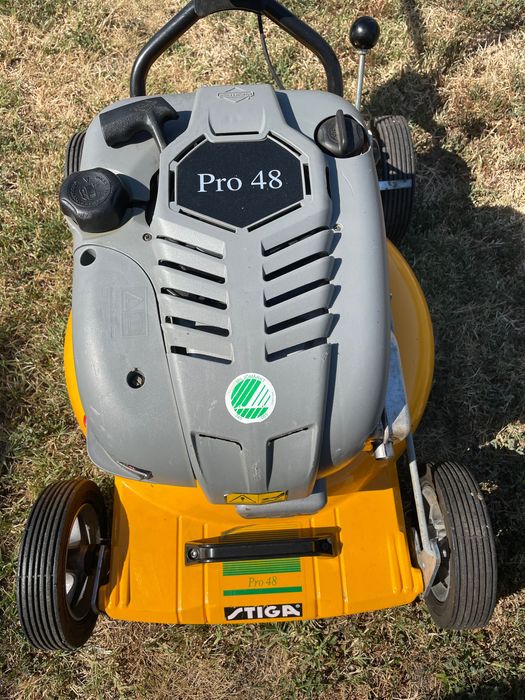 Бензинова косачка  STiGA