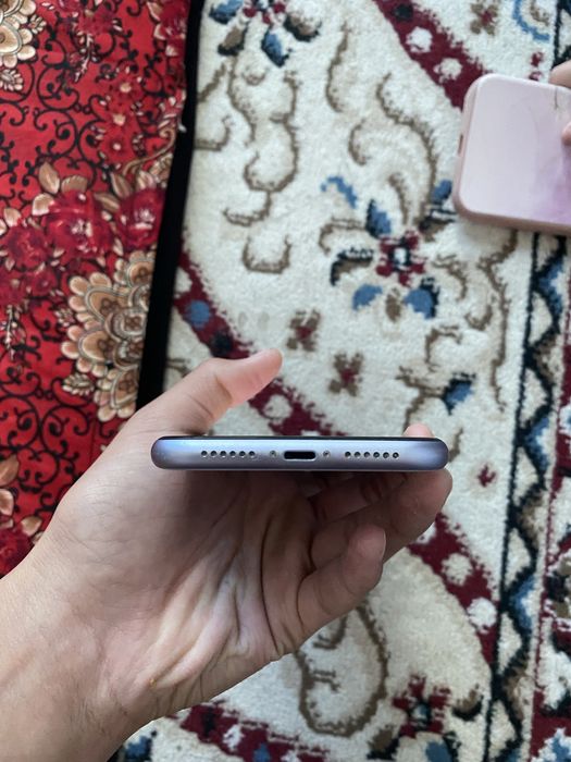 Iphone 11 в идеальном состояние