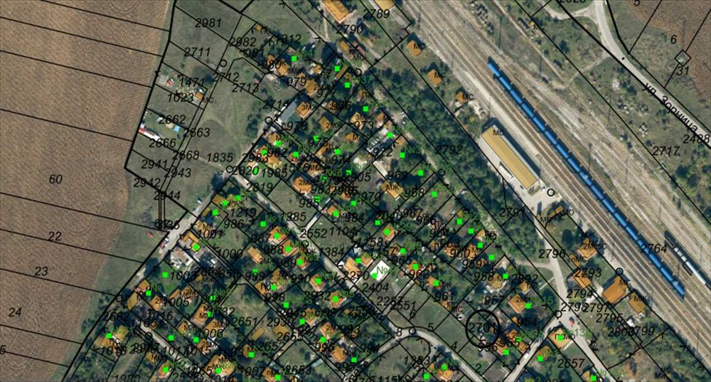 Продава Парцел във Волуяк