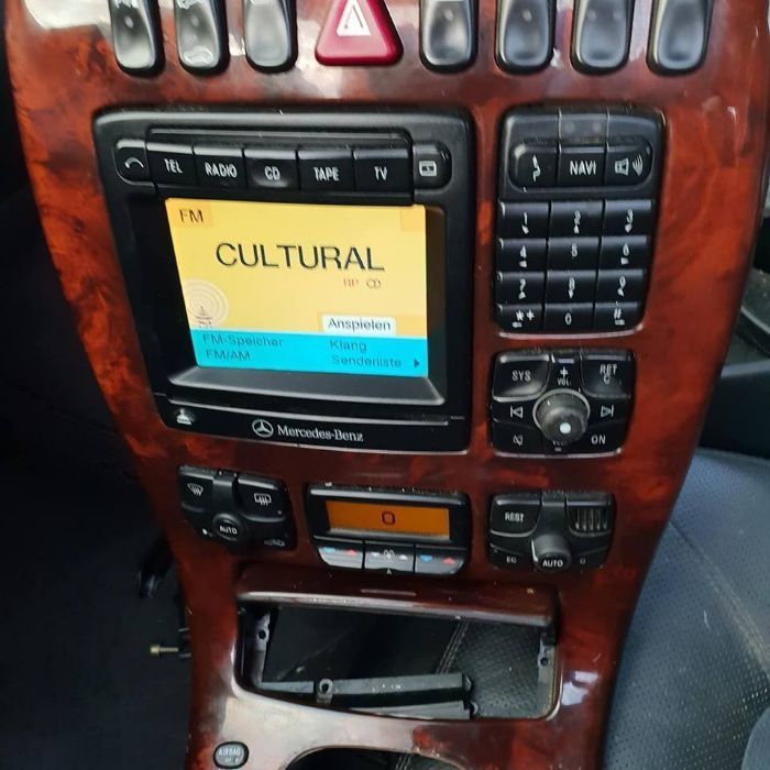 dezmembrez mercedes cl 500 w215 an 2001