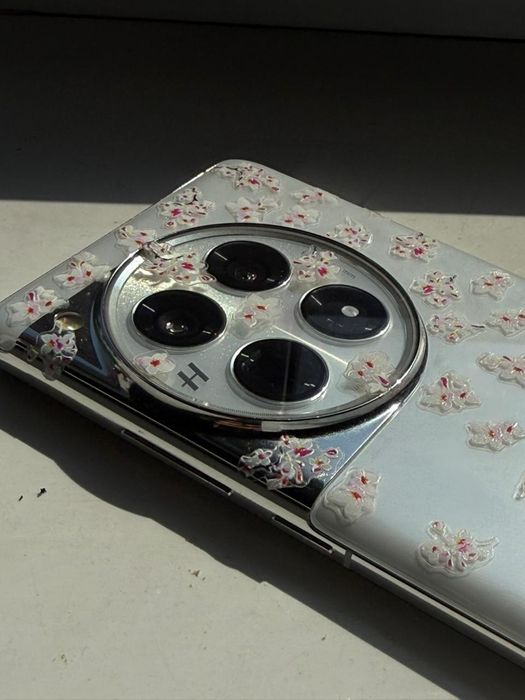 Oneplus 12 12/256гб белый цвет