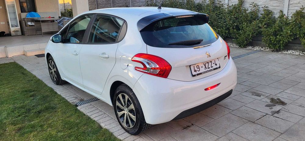 PEUGEOT 208 2013 — imagine 4
