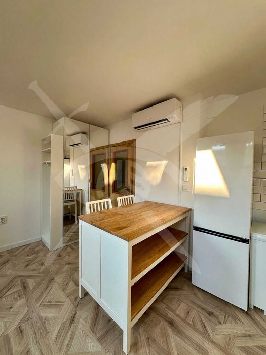 Дава се под наем Едностаен апартамент в София, Център - 35 кв.м за 530 € - Снимка #4