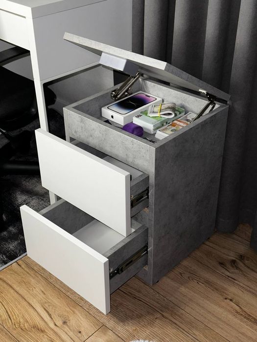 Тумбочка с секретным замком