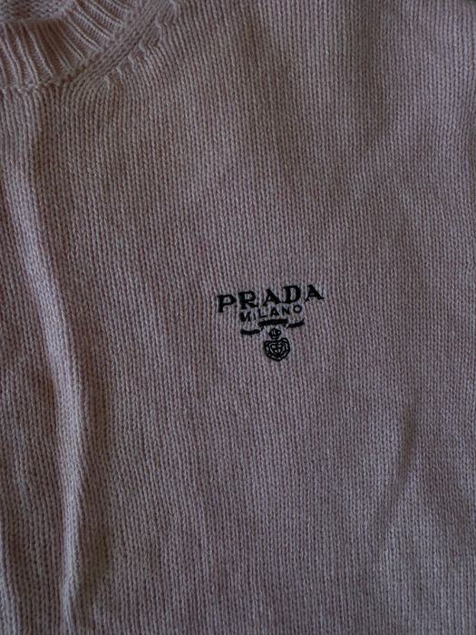 Кофта от брэнда prada