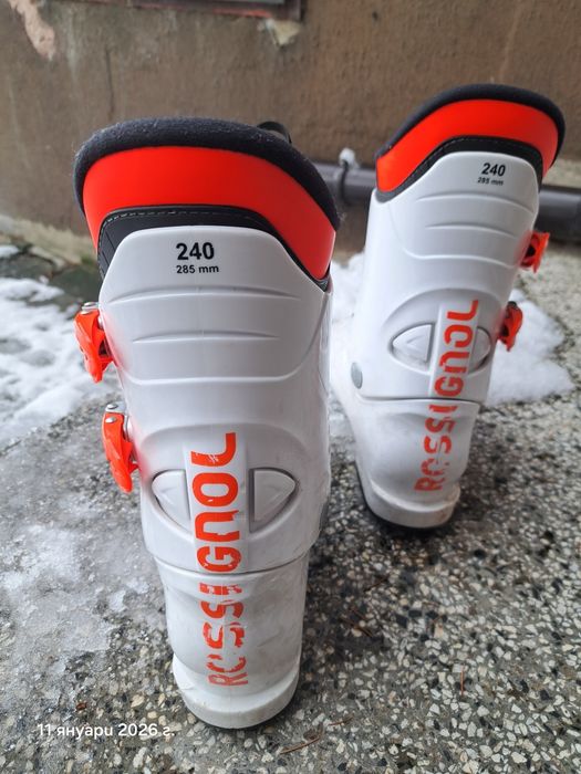 Детски ски обувки  Rossignol hero  37 номер.