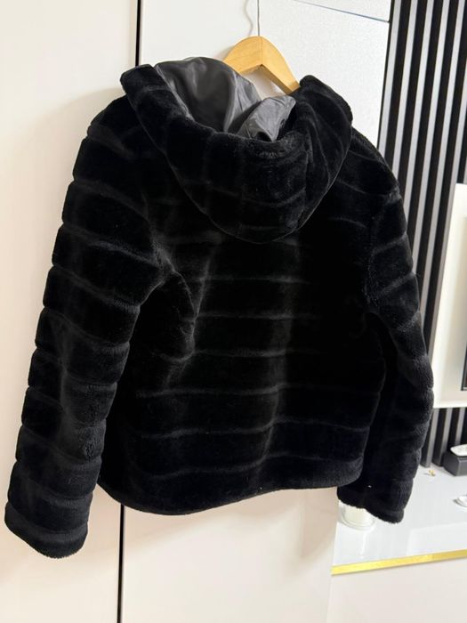 Haina de blana neagra