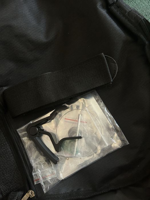 Гитара акуститечкая