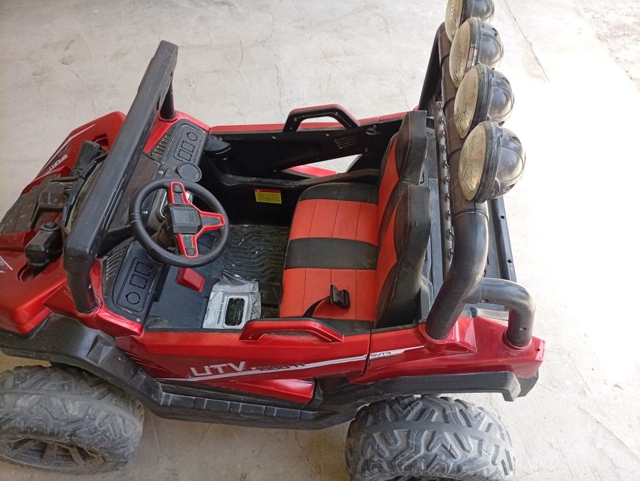 Mowinacha rangi qizil