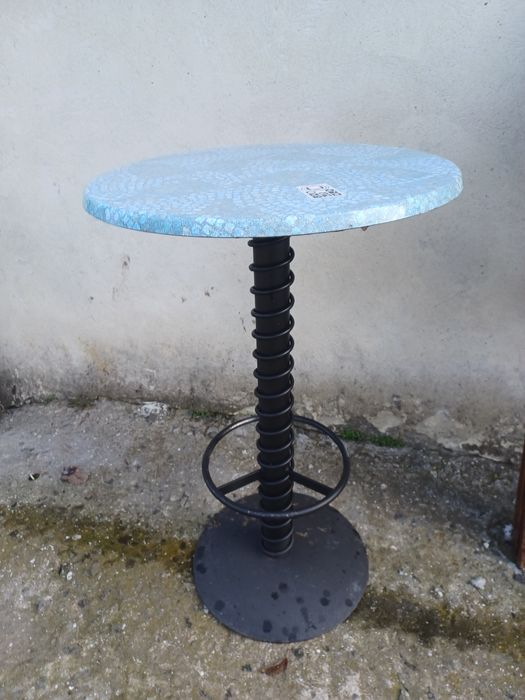 Метална бар маса с р-ри 1100 мм ф 700 мм