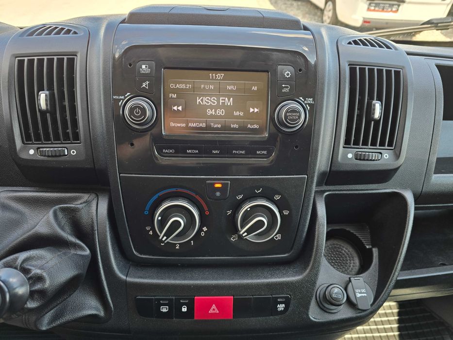 Peugeot Boxer L2H2 / 69.000 Km/ Finanțare Leasing/ Garanție 3 ani/ Revizie Gratuită