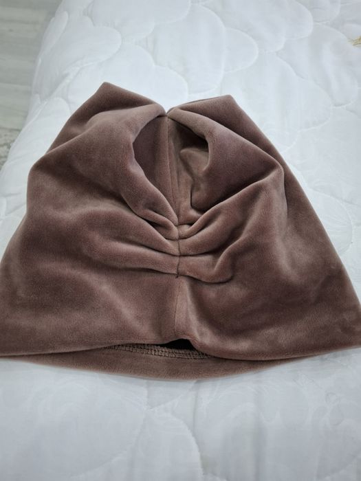 Шапки новые разные