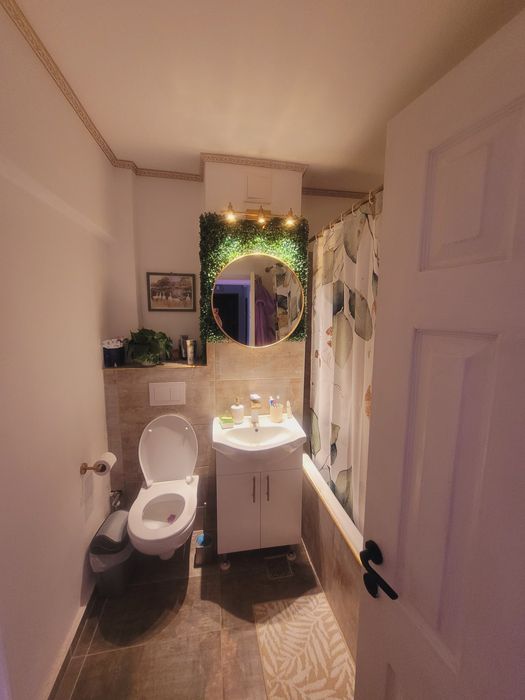 Apartament 4 camere decomandate, etaj 1, zonă excelentă – renovat 2025