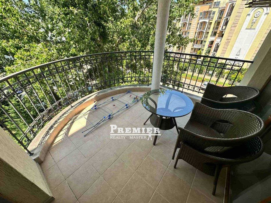 Продава се Двустаен апартамент в к.к. Слънчев бряг - 61 кв.м за 1287 €/кв.м - Снимка #1