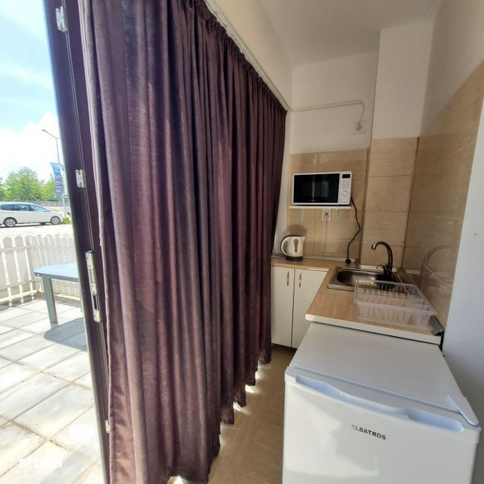 Studio modern cu terasa I Parcare I 250m de plaja – Comision 0%
