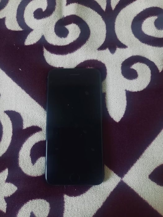 Айфон 7  состояниесі жақсы