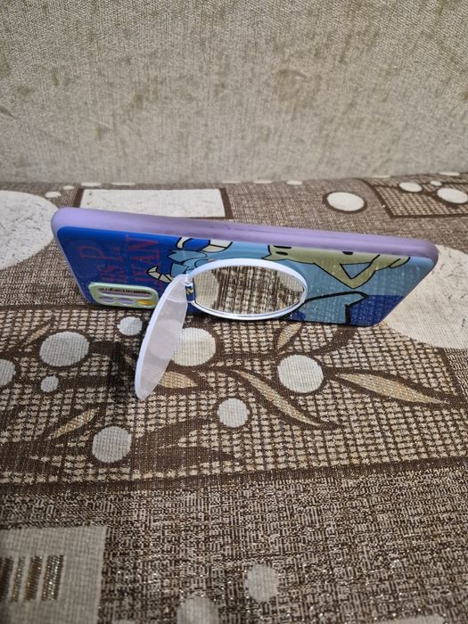 Продается,чехол на сотку