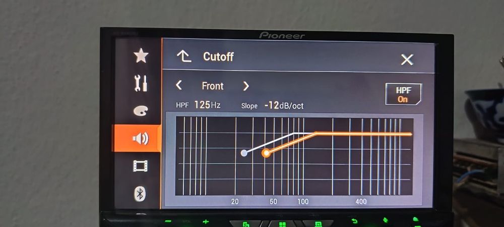 Pioneer AVH W4400NEX flagman