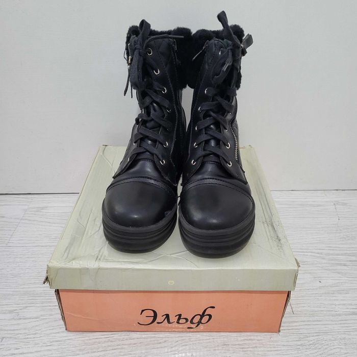 Продаётся кожаные сапоги в отличном состоянии