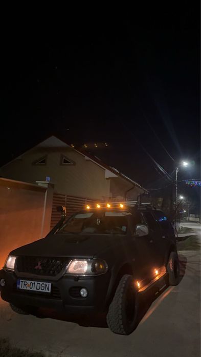 MITSUBISHI Pajero 2004 — imagine 5