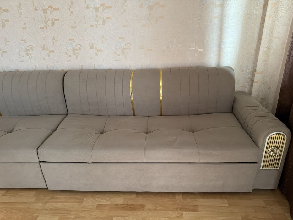 Продам диван в хорошем состояний!