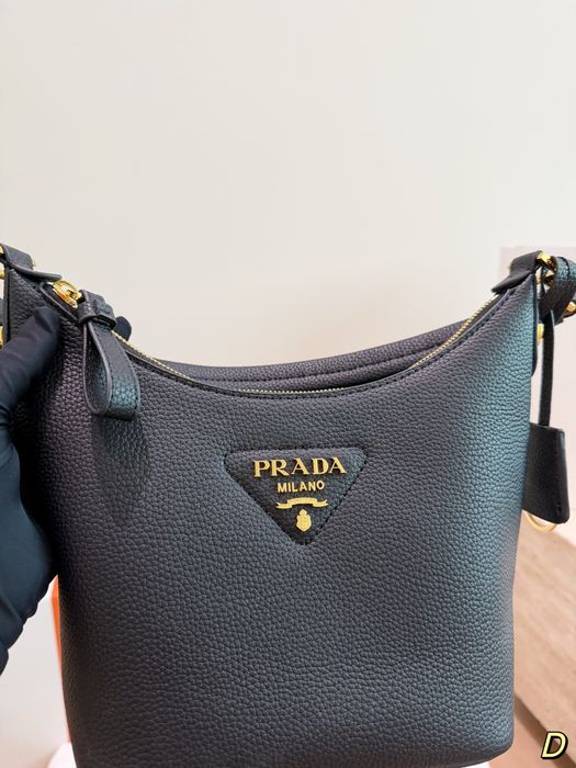 сумки от Prada люкс качество