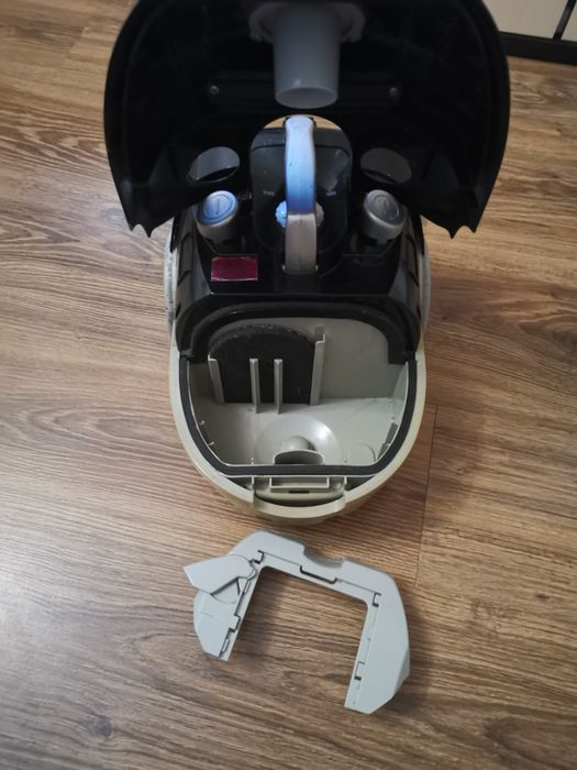 Aspirator 1500w funcțional