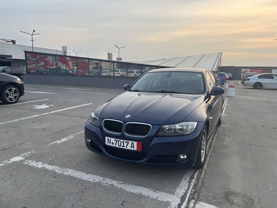 Vând BMW 320i (e91) an 2010