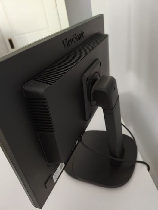 Monitor ViewSonic VG2239smh