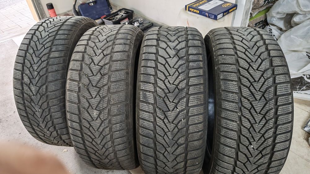 Зимни гуми 225/50 r17