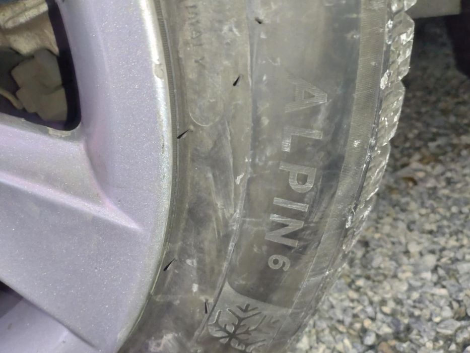 Зимни гуми с джанти 5 120 16 Michelin alpin 6