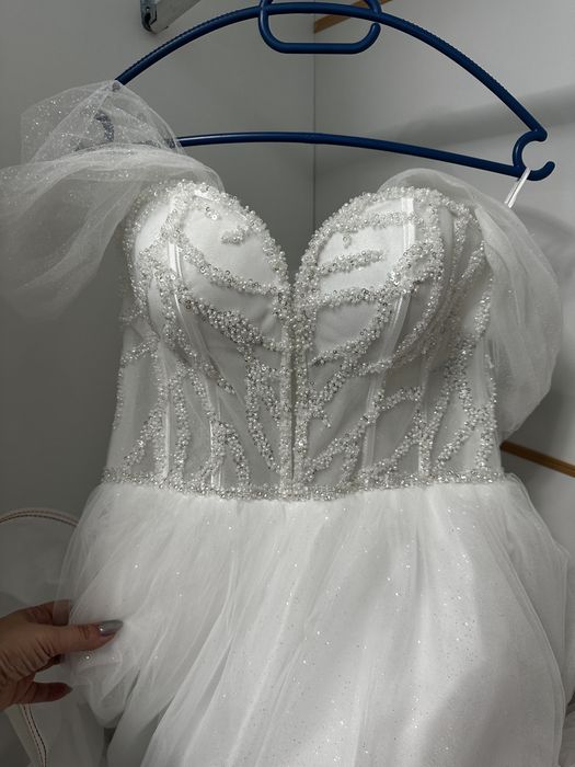 Булчинска рокля